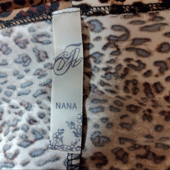 NANA Leopard Print Top - Picture 5 of 7